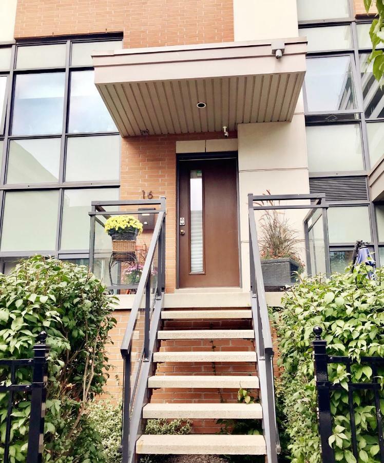 Home In Downtown Toronto Dış mekan fotoğraf
